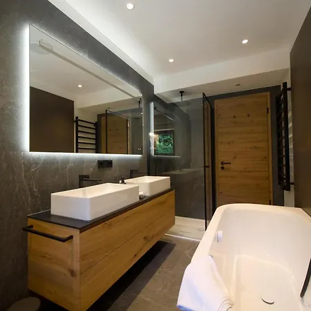 Wachterfeld 別荘 *